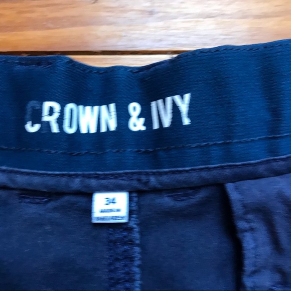 Crown & Ivy Navy Motion Flex Shorts, EUC, 34 - Picture 3 of 10